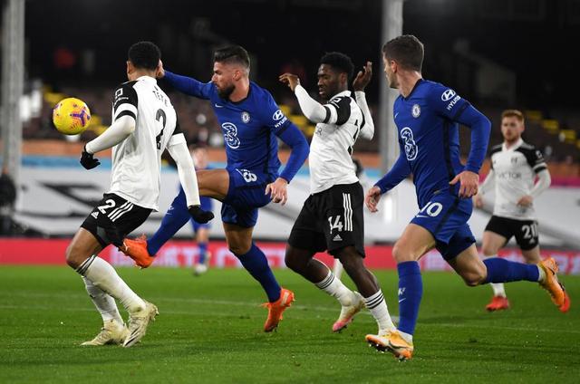 除了哲凯赖什，阿森纳的两位法国名宿该叫什么？