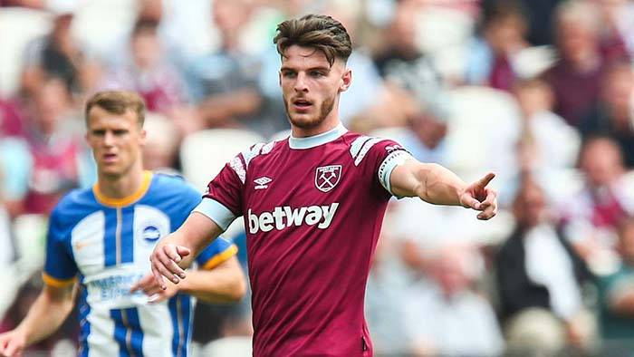 NBA交易市场最新动态：火箭完成签约,